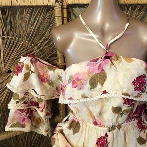 Chelsea & Violet Floral Romper Sz XS (A)